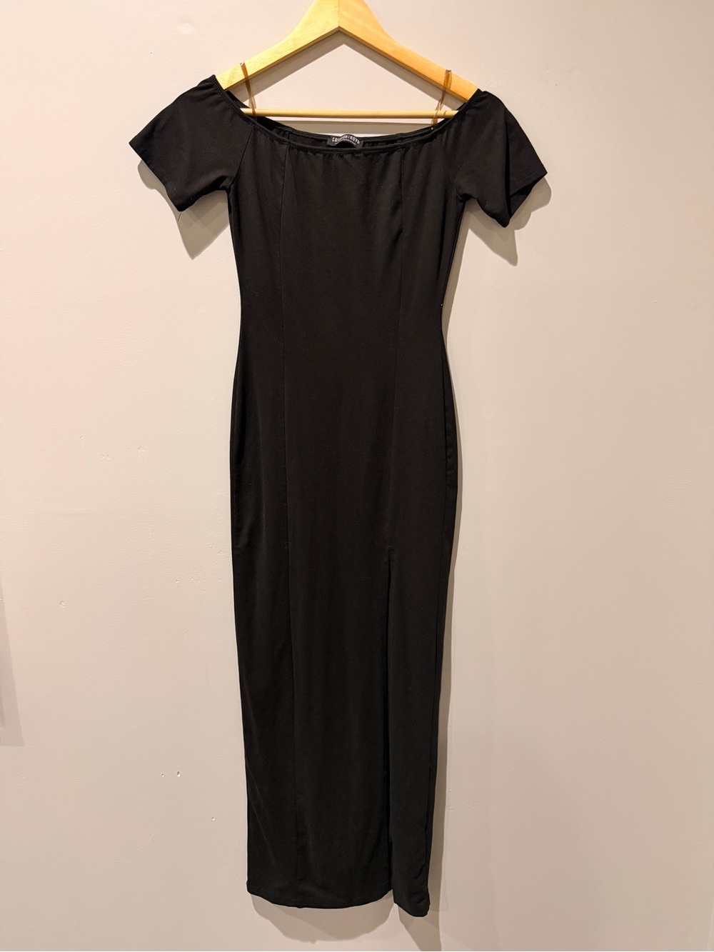 Off-Shoulder Dress Thigh Split Dark Romantic Witchy Minimal Capsule Ren Fair